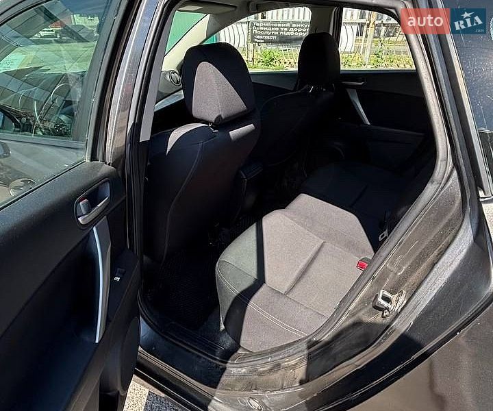 Хетчбек Mazda 3 2010 в Запоріжжі