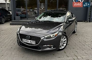 Седан Mazda 3 2017 в Чернівцях фото 2 Седан Mazda 3 2017 в Чернівцях