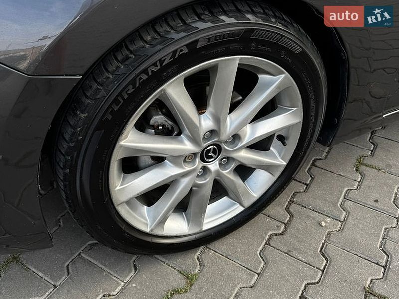 Седан Mazda 3 2017 в Чернівцях фото 13 Седан Mazda 3 2017 в Чернівцях