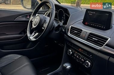 Седан Mazda 3 2017 в Чернівцях фото 45 Седан Mazda 3 2017 в Чернівцях