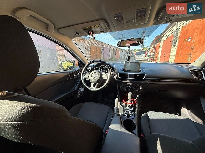 Хетчбек Mazda 3 2015 в Києві