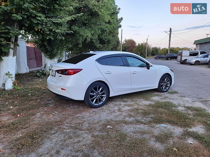 Mazda 3 2017