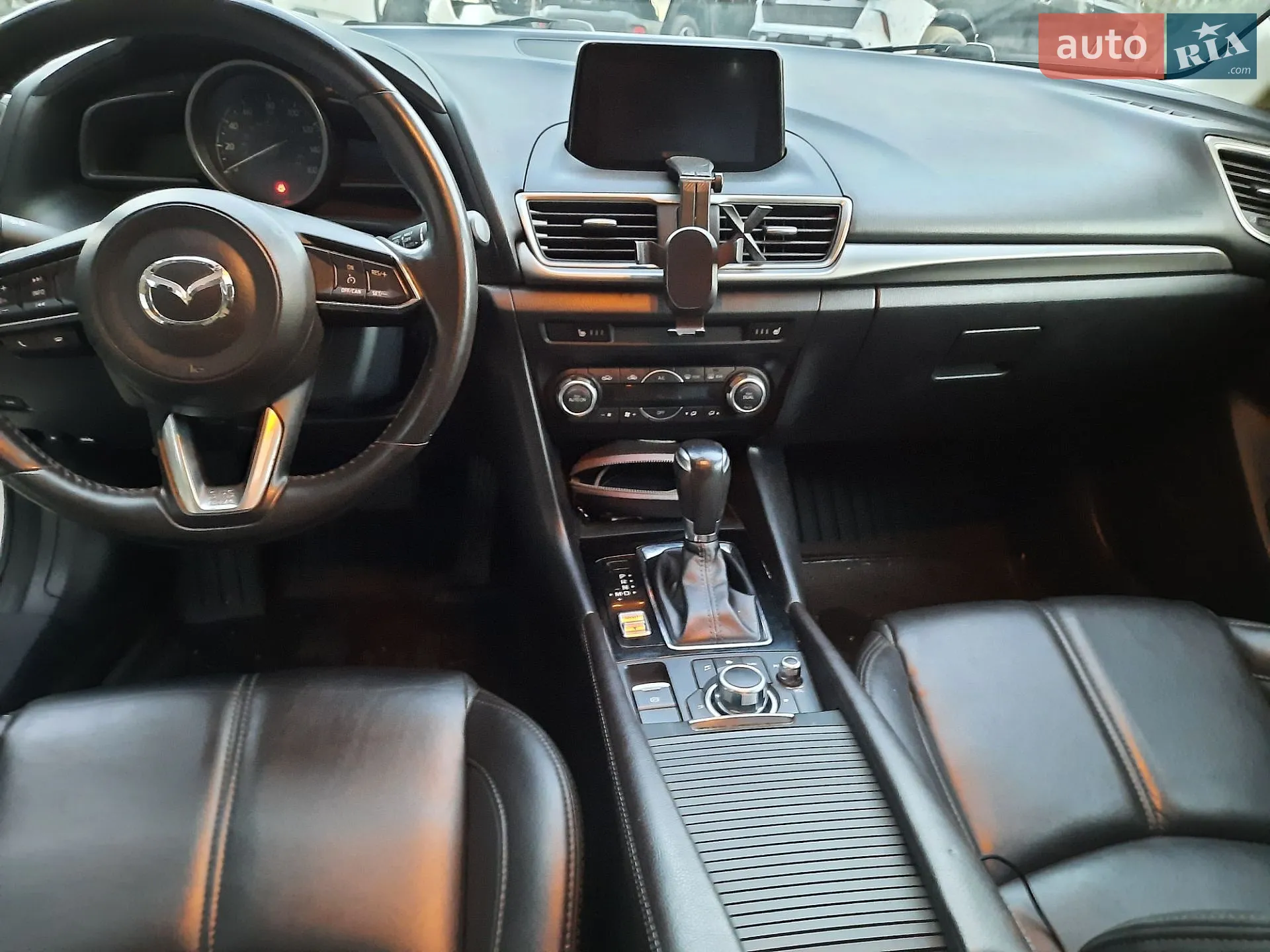 2017 Mazda 3 - мініатюра 12