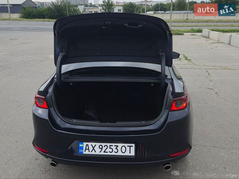 Седан Mazda 3 2021 в Харкові