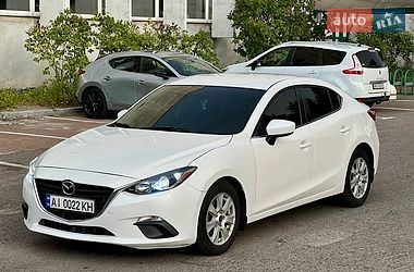 Седан Mazda 3 2014 в Обухове