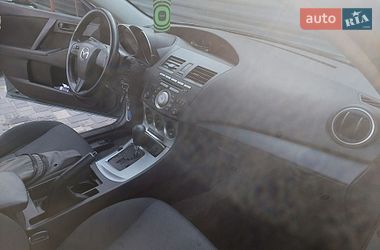 Седан Mazda 3 2010 в Николаеве