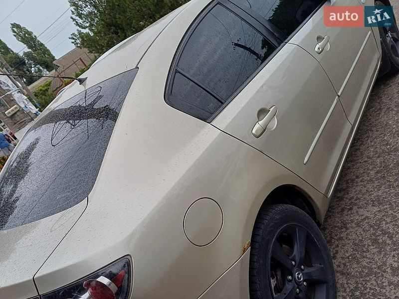 Седан Mazda 3 2005 в Одесі