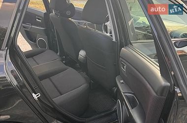 Хетчбек Mazda 3 2006 в Києві фото 8 Хетчбек Mazda 3 2006 в Києві