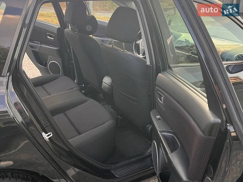 Хетчбек Mazda 3 2006 в Києві фото 8 Хетчбек Mazda 3 2006 в Києві