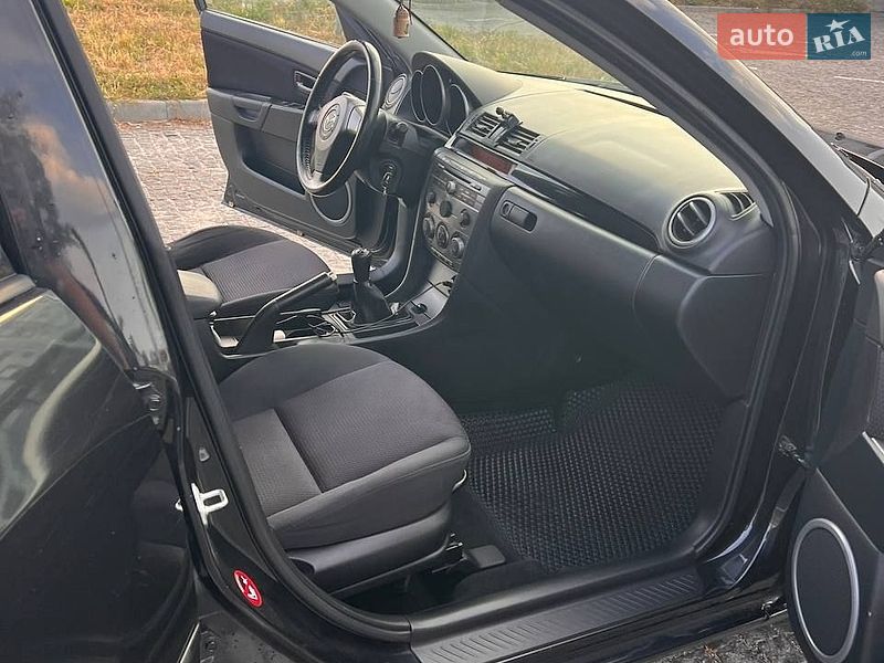 Хетчбек Mazda 3 2006 в Києві фото 9 Хетчбек Mazda 3 2006 в Києві