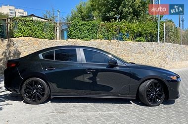 Седан Mazda 3 2023 в Виннице