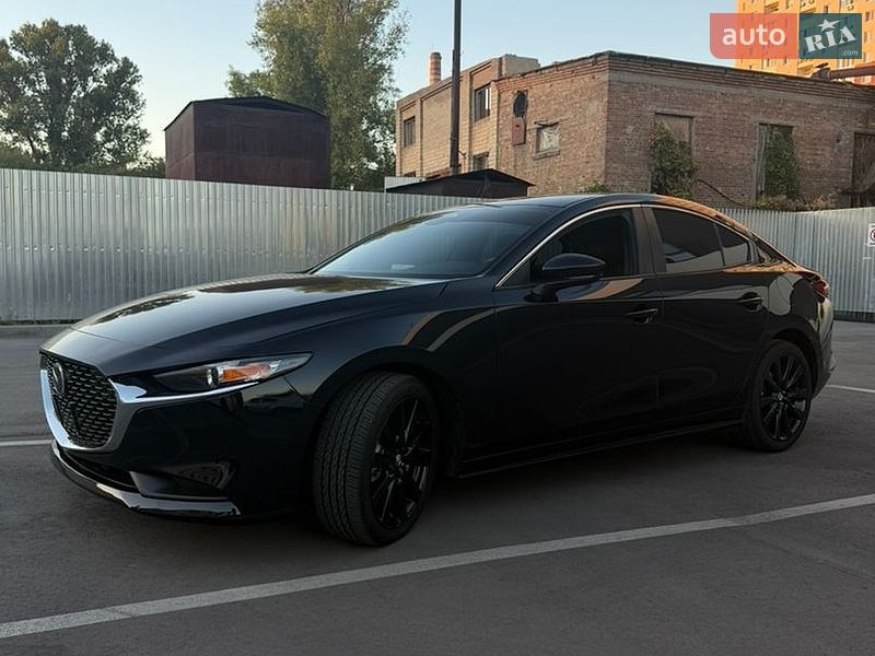 Седан Mazda 3 2025 в Киеве