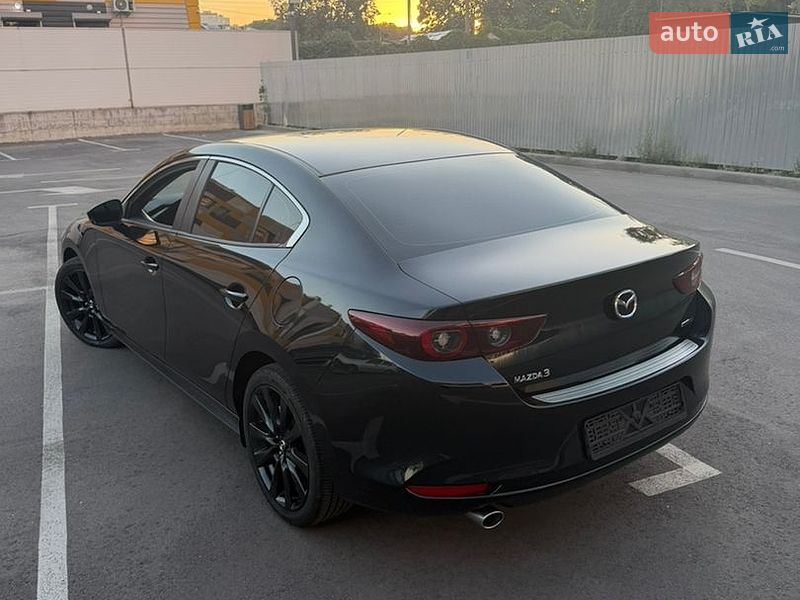 Седан Mazda 3 2025 в Киеве