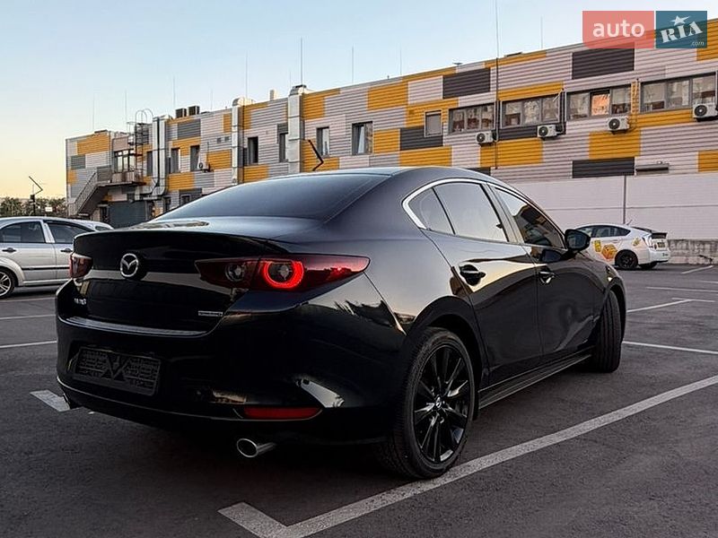 Седан Mazda 3 2025 в Киеве