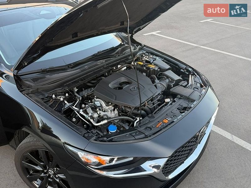 Седан Mazda 3 2025 в Киеве