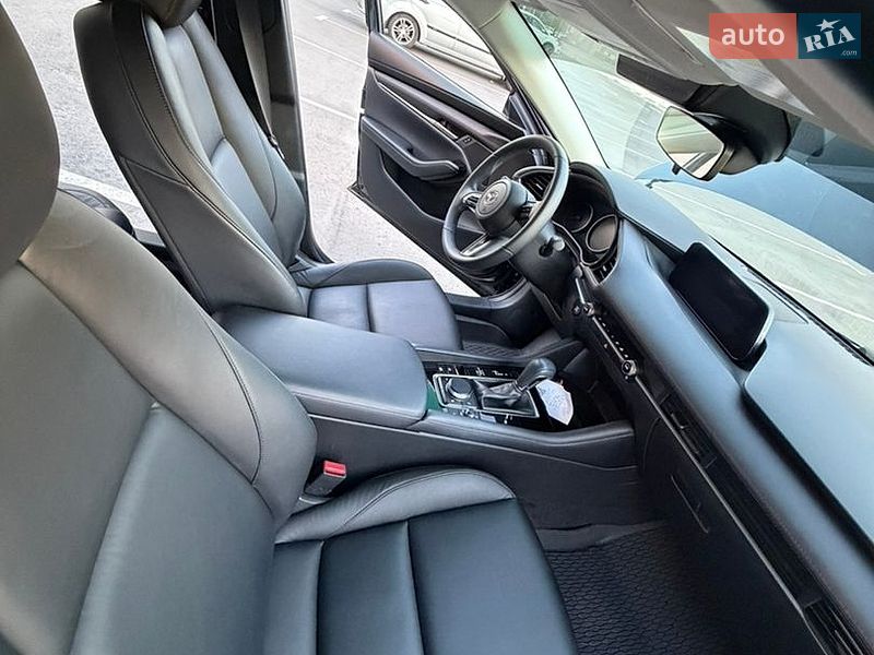 Седан Mazda 3 2025 в Киеве
