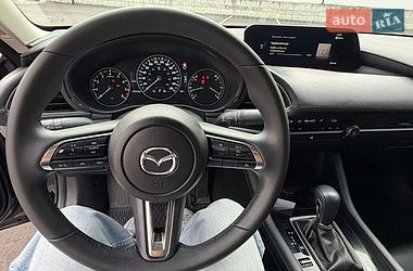 Седан Mazda 3 2025 в Киеве