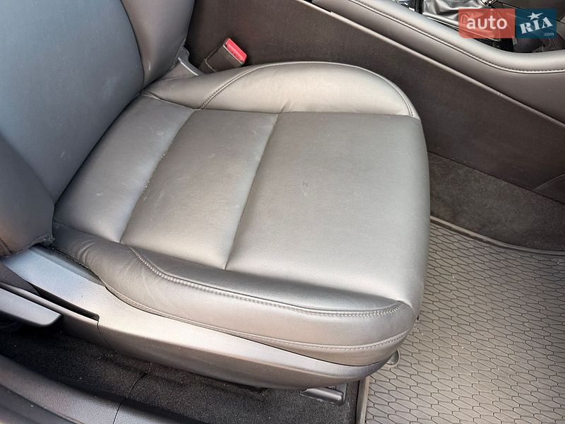 Седан Mazda 3 2021 в Киеве