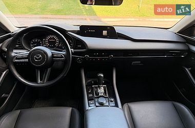 Седан Mazda 3 2021 в Киеве