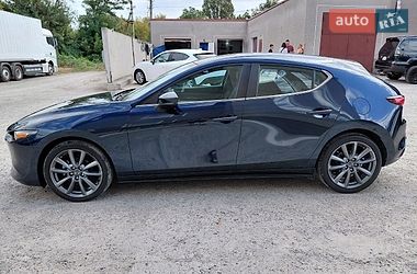 Хетчбек Mazda 3 2023 в Дніпрі