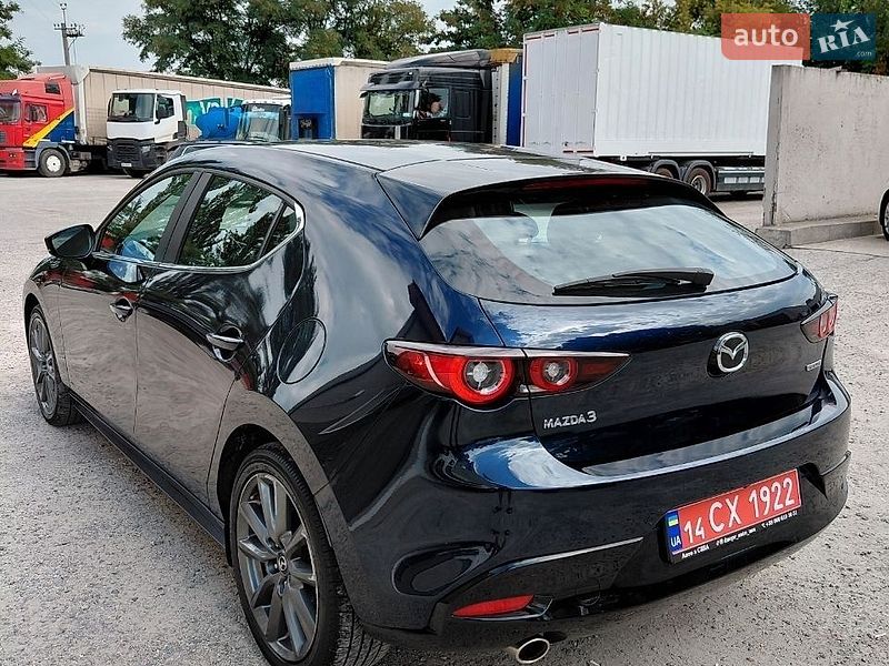 Хетчбек Mazda 3 2023 в Дніпрі