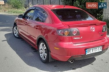 Седан Mazda 3 2005 в Новому Бузі