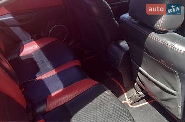 Седан Mazda 3 2005 в Новому Бузі
