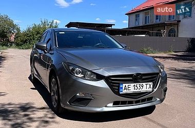Седан Mazda 3 2014 в Кривом Роге