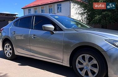 Седан Mazda 3 2014 в Кривом Роге
