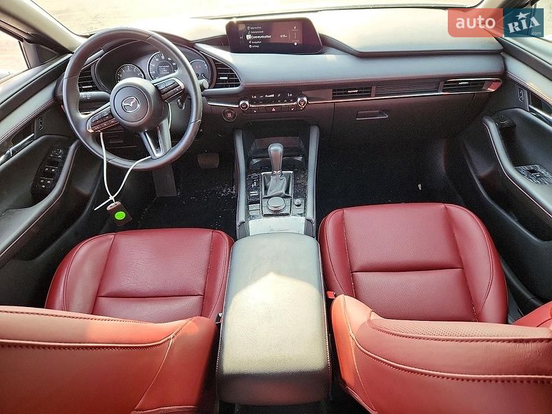 Хетчбек Mazda 3 2025 в Львові
