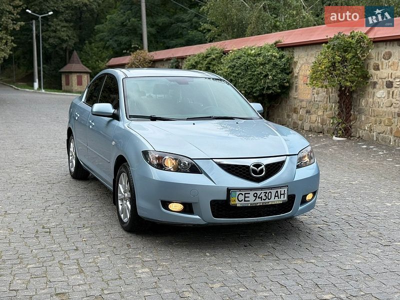 Седан Mazda 3 2007 в Черновцах