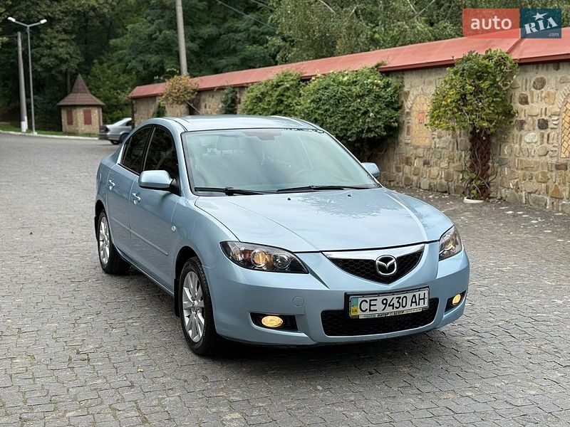 Седан Mazda 3 2007 в Черновцах
