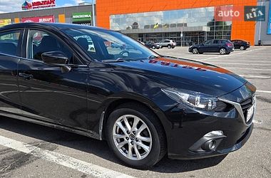Седан Mazda 3 2014 в Полтаві