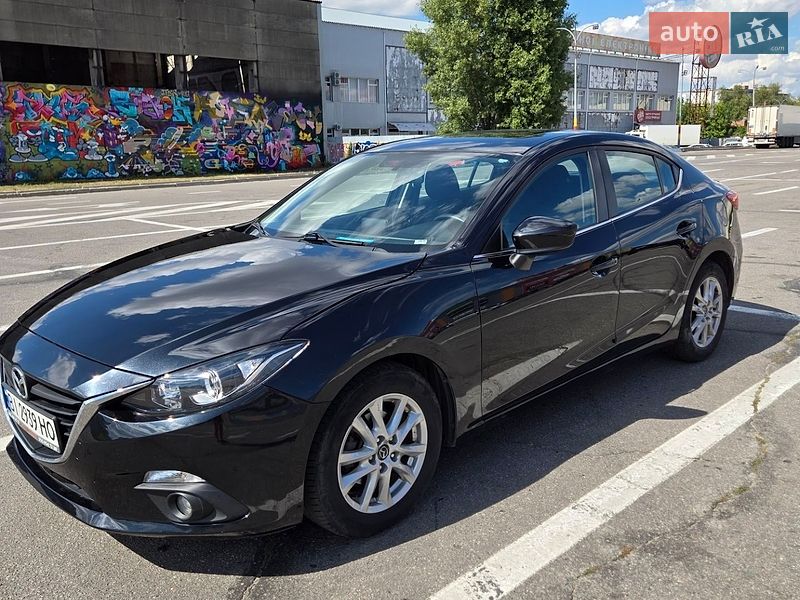 Седан Mazda 3 2014 в Полтаві