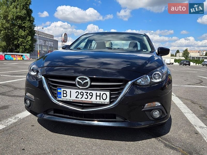 Седан Mazda 3 2014 в Полтаві