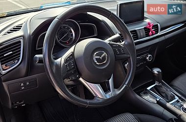Седан Mazda 3 2014 в Полтаві