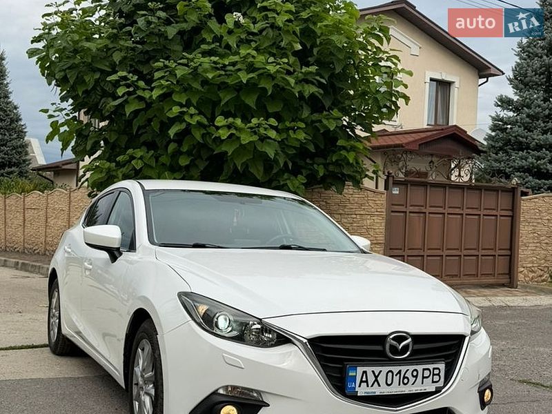 Хэтчбек Mazda 3 2013 в Харькове