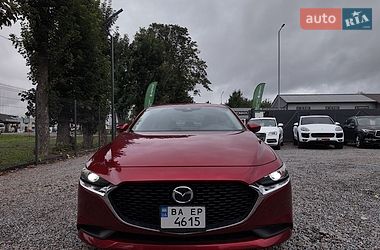 Седан Mazda 3 2019 в Стрию