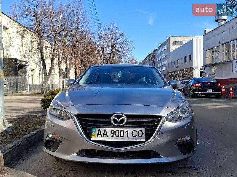 Седан Mazda 3 2016 в Киеве фото 2 Седан Mazda 3 2016 в Киеве