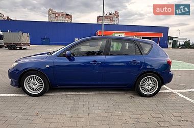 Хэтчбек Mazda 3 2003 в Умани