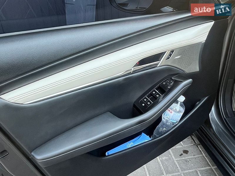 Седан Mazda 3 2019 в Дніпрі фото 14 Седан Mazda 3 2019 в Дніпрі