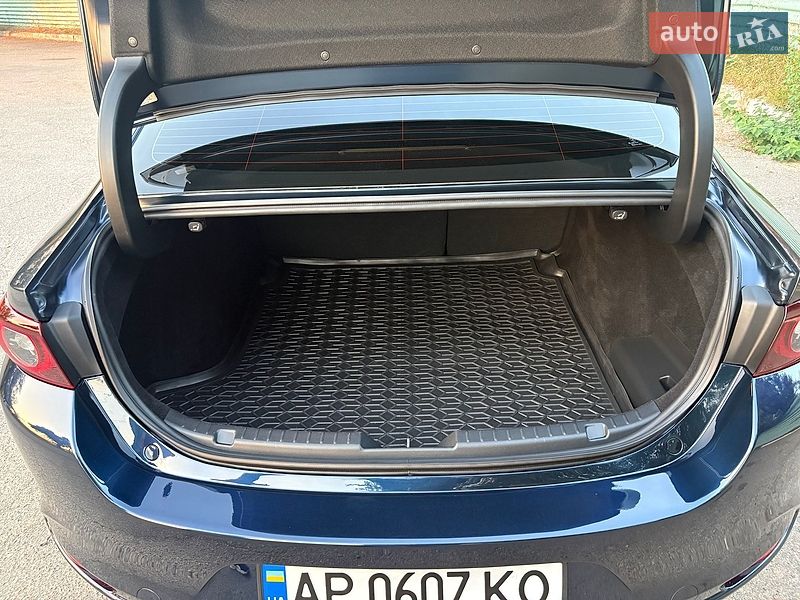 Седан Mazda 3 2025 в Запорожье
