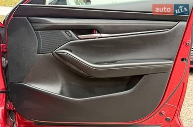 Седан Mazda 3 2025 в Одесі