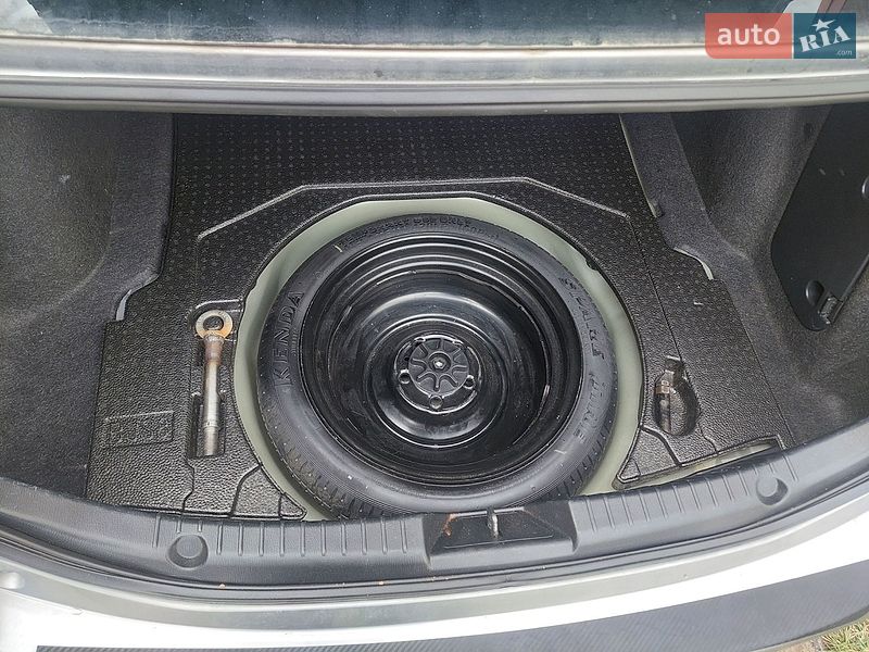 Седан Mazda 3 2015 в Львове
