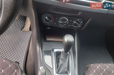 Седан Mazda 3 2015 в Львове