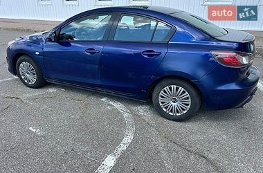 Седан Mazda 3 2010 в Киеве