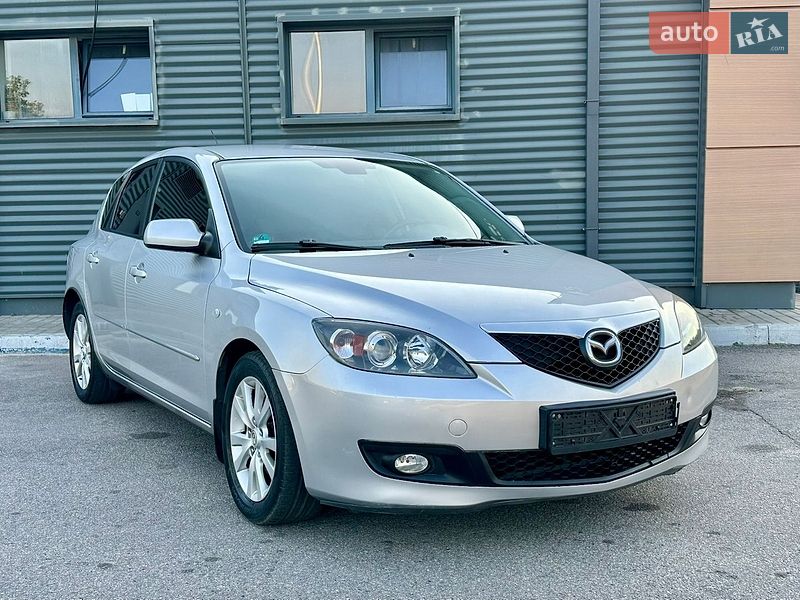 Хэтчбек Mazda 3 2006 в Днепре