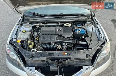 Хэтчбек Mazda 3 2006 в Днепре