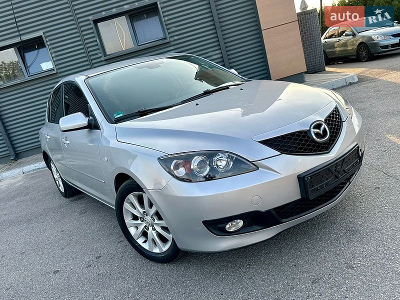 Хэтчбек Mazda 3 2006 в Днепре