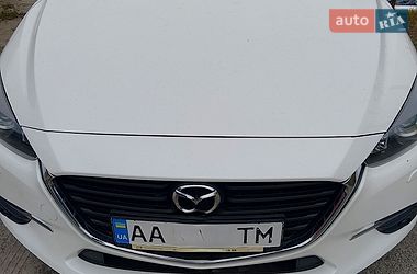 Седан Mazda 3 2018 в Києві